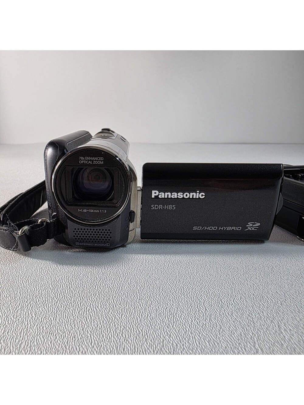 Panasonic SDR-H85 HDD Camcorder  Zoom Digital Video Camera W/Charger & SD Card